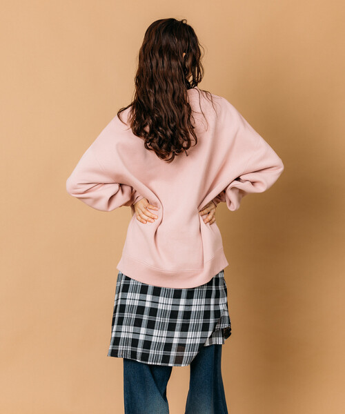 FREAK'S STORE(フリークスストア)の「限定展開 THRASHER×FREAK'S STORE /スラッシャー 別注 ビッグシルエット プリント クルーネック スウェット / CAT(スウェット・メンズ・アッシュグレー/スミクロ/ピンク・SMALL/MEDIUM/LARGE)」の6枚目の写真