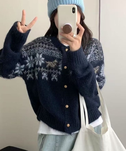Doula Doula（ドゥーラドゥーラ）の「ノルディック柄ニットカーディガン（ニット/セーター・レディース・グレー/ネイビー/ベージュ・FREE）」の4枚目の写真