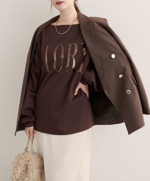 natural couture（ナチュラルクチュール）の「【WEB限定】〈ako〉スポリ裏毛ロゴ入りプルオーバー（スウェット・レディース・ブラウン/パープル/アイボリー/ブラック・FREE）」の12枚目の写真