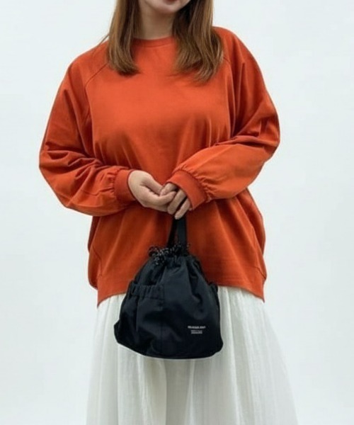 Right-on(ライトオン)の「HONEYSUCKLE ROSE(ハニーサックルローズ)【レディース】コクーンシルエットドルマンプルオーバー(その他トップス・レディース・ブラック/オフホワイト/オレンジ・S/M/L)」の3枚目の写真