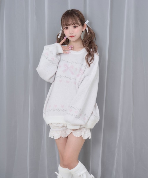 Honey Cinnamon(ハニーシナモン)の「リボンジャガードオーバーニット(ニット/セーター・レディース・サックスブルー/ピンク・FREE)」の1枚目の写真