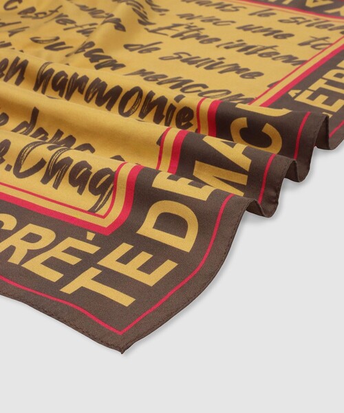 allureville（アルアバイル）の「フォントロゴスカーフ（バンダナ/スカーフ・レディース・ブラウン/ブラック/ブルー・FREE）」の9枚目の写真