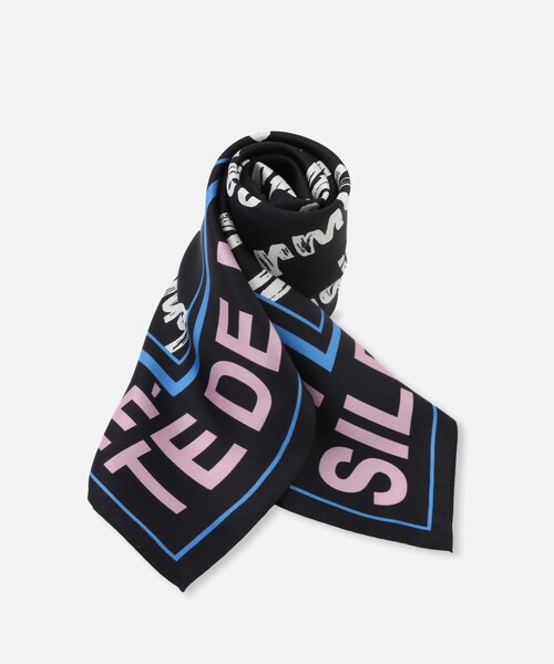 allureville（アルアバイル）の「フォントロゴスカーフ（バンダナ/スカーフ・レディース・ブラウン/ブラック/ブルー・FREE）」の10枚目の写真