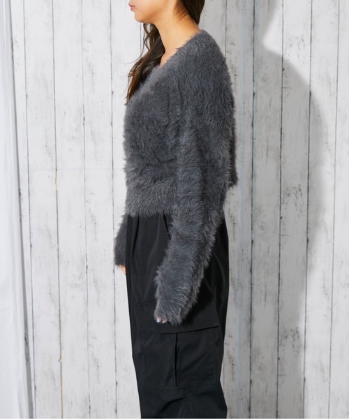 GORGE（ゴージ）の「《フェザー×ショート丈》レディース ニットプルオーバー 長袖（ニット/セーター・レディース・ブルー/オフホワイト/チャコール/ボルドー/パープル・F）」の7枚目の写真