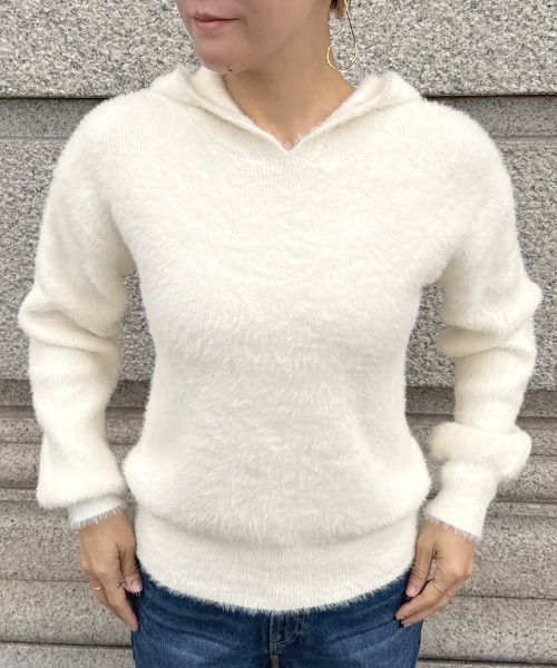 JENNE（ジェンヌ）の「パールフーディー（カーディガン/ボレロ・レディース・アイボリー/ブラック・SMALL/LARGE/MEDIUM）」の2枚目の写真