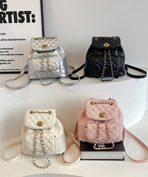 maison de LATIR(メゾンドラティール)の「2wayチェーンリュック(バックパック/リュック・レディース・シルバー/アイボリー/ピンク/ブラック・FREE)」の22枚目の写真