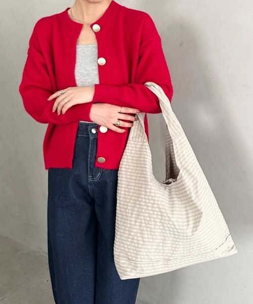 wears(ウェアーズ)の「【A4収納可】チェック柄ワンハンドルトートバッグ(トートバッグ・レディース・レッド/ブラウン/ベージュ/ネイビー・FREE)」の17枚目の写真