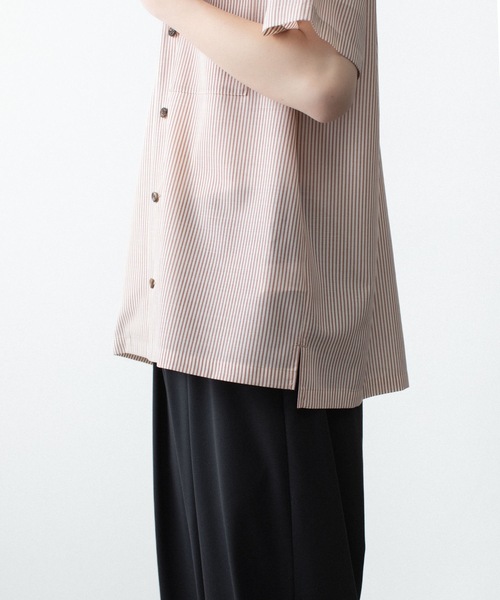 ATTACHMENT(アタッチメント)の「WO/PE ストライプ オープンカラー S/S SHIRT / WO/PE STRIPE OPEN COLLAR S/S SHIRT(シャツ/ブラウス・メンズ・ブルー/グレー/レッド・2/1/3)」の5枚目の写真