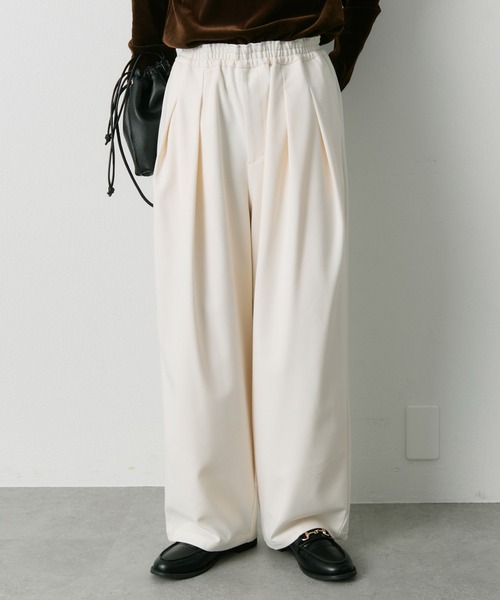 PUAL CE CIN(ピュアルセシン)の「ウール混ウエストゴムツータックパンツ(スラックス・レディース・グレー/ブラック/アイボリー・FREE)」の2枚目の写真