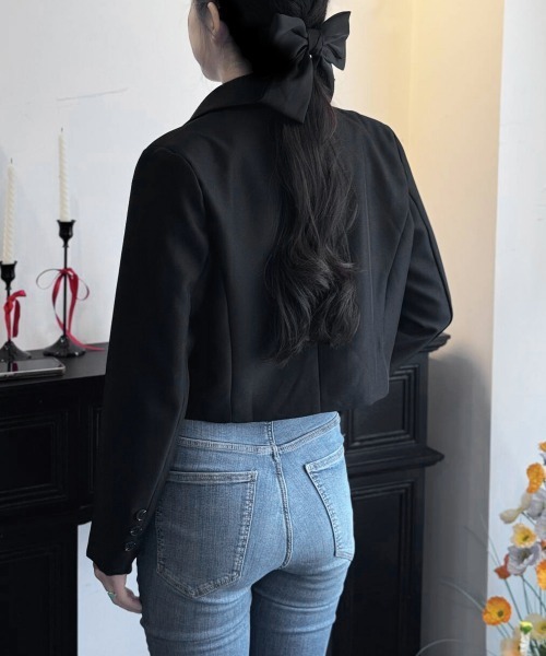 Miniministore(ミニミニストア)の「ショート丈テーラードジャケット韓国風秋服(テーラードジャケット・レディース・ブラック・FREE)」の2枚目の写真