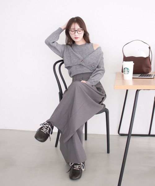 Reurie'(レウリィ)の「【2点セット】ノースリーブニット&カーディガンセット / 肌見せ 重ね着 レイヤード フェミニン シンプル オフィスカジュアル 韓国(アンサンブル・レディース・アイボリー/ベージュ/グレー・FREE)」の14枚目の写真