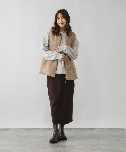 GLOBAL WORK（グローバルワーク）の「ボアライナーベスト/606693（ベスト・レディース・ベージュ/チャコールグレー・MEDIUM/LARGE）」の17枚目の写真