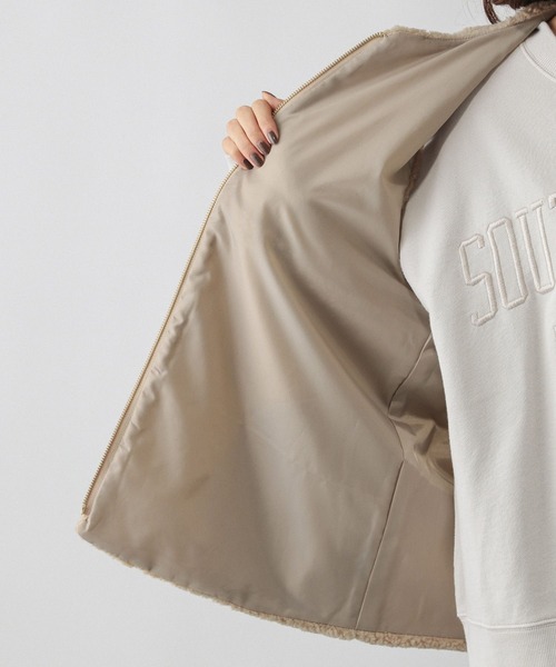 GLOBAL WORK（グローバルワーク）の「ボアライナーベスト/606693（ベスト・レディース・ベージュ/チャコールグレー・MEDIUM/LARGE）」の8枚目の写真