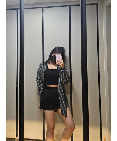 MUSINSA STANDARD WOMAN（ムシンサスタンダードウーマン）の「ウィメンズクロップタンクトップ[ブラック]（Tシャツ/カットソー・レディース・その他・SMALL/MEDIUM/LARGE/X-SMALL）」の17枚目の写真
