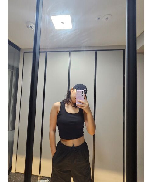 MUSINSA STANDARD WOMAN（ムシンサスタンダードウーマン）の「ウィメンズクロップタンクトップ[ブラック]（Tシャツ/カットソー・レディース・その他・SMALL/MEDIUM/LARGE/X-SMALL）」の18枚目の写真