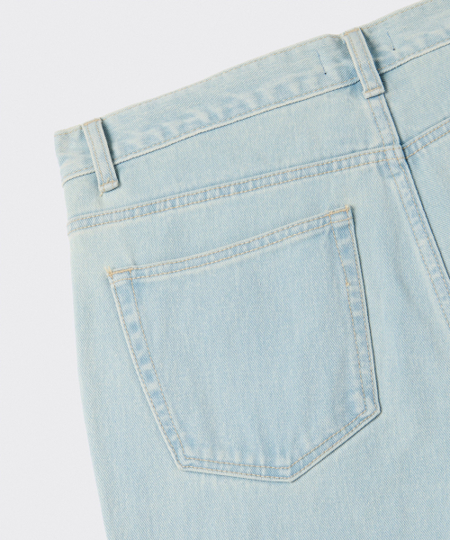 MUSINSA STANDARD（ムシンサスタンダード）の「ストレートデニムパンツ[ブリーチ]（デニムパンツ・メンズ・その他・26/27/28/29/30/31/32/33/34/36/38/40）」の3枚目の写真