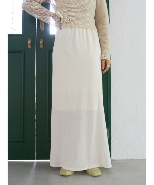 Ungrid（アングリッド）の「カシミヤ混アイラインスカート（スカート・レディース・チャコールグレー/レッド/オフホワイト・FREE）」の2枚目の写真