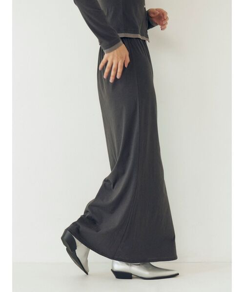 Ungrid（アングリッド）の「カシミヤ混アイラインスカート（スカート・レディース・チャコールグレー/レッド/オフホワイト・FREE）」の7枚目の写真