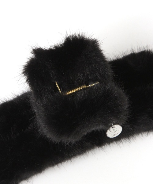 Heather（ヘザー）の「チャーム付きファーバンス　608739（バレッタ/ヘアクリップ・レディース・ベージュ/ブラック/ブラウン・ONE SIZE）」の8枚目の写真