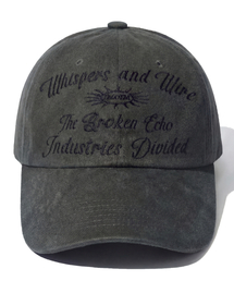 IDWS（アイドンワナセル）の「Whisper Letter Maxi Cap Charcoal（キャップ）」