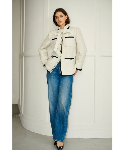 Estella.K(エステラケー)の「Ivanna Tweed Bow Jacket タイ取り外しツィードJK(ノーカラージャケット・レディース・ブラック/オフホワイト・FREE)」の11枚目の写真