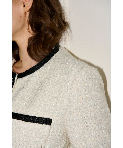 Estella.K(エステラケー)の「Ivanna Tweed Bow Jacket タイ取り外しツィードJK(ノーカラージャケット・レディース・ブラック/オフホワイト・FREE)」の19枚目の写真