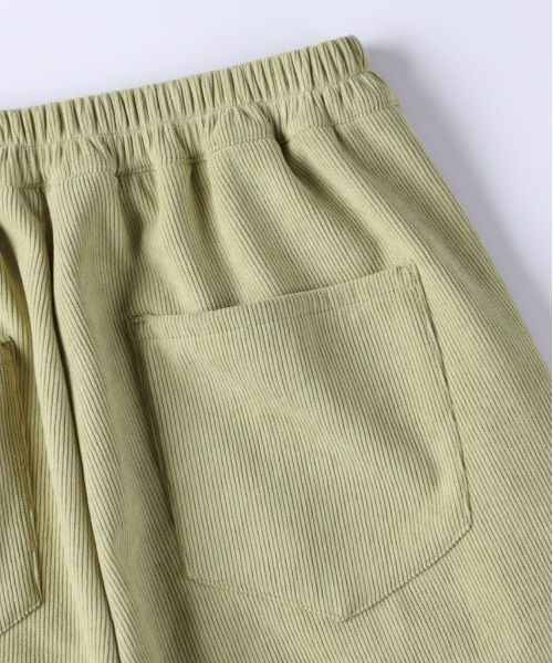 Right-on（ライトオン）の「【HONEYSUCKLE ROSE】カットコーデュロイ 裏起毛イージーワイドパンツ (セミワイドシルエット / 上品な凹凸感 / リラックスフィット / 保温性)（その他パンツ・レディース・グリーン/オフホワイト/ブラック・S/M/L）」の10枚目の写真