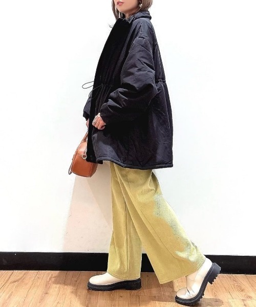 Right-on（ライトオン）の「【HONEYSUCKLE ROSE】カットコーデュロイ 裏起毛イージーワイドパンツ (セミワイドシルエット / 上品な凹凸感 / リラックスフィット / 保温性)（その他パンツ・レディース・グリーン/オフホワイト/ブラック・S/M/L）」の21枚目の写真