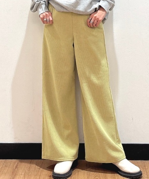 Right-on（ライトオン）の「【HONEYSUCKLE ROSE】カットコーデュロイ 裏起毛イージーワイドパンツ (セミワイドシルエット / 上品な凹凸感 / リラックスフィット / 保温性)（その他パンツ・レディース・グリーン/オフホワイト/ブラック・S/M/L）」の19枚目の写真