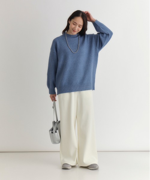 Right-on（ライトオン）の「【HONEYSUCKLE ROSE】カットコーデュロイ 裏起毛イージーワイドパンツ (セミワイドシルエット / 上品な凹凸感 / リラックスフィット / 保温性)（その他パンツ・レディース・グリーン/オフホワイト/ブラック・S/M/L）」の7枚目の写真