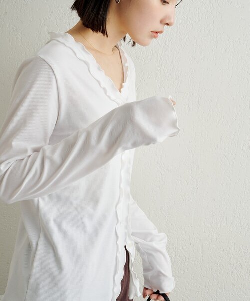 Omekashi(オメカシ)の「フリルリブカーディガン(Tシャツ/カットソー・レディース・チャコールグレー/ブルー/オフホワイト・FREE)」の13枚目の写真