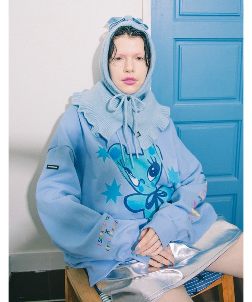 Little sunny bite(リトルサニーバイト)の「【8】【it】【Little Sunny Bite】little sunny bite x Humberto Cruz bear hoodie(パーカー・レディース・ホワイト/ブラック/ブルー・MEDIUM/SMALL)」の3枚目の写真