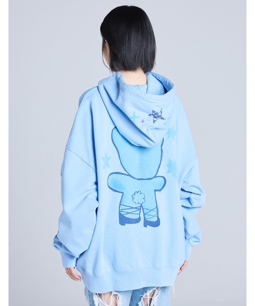 Little sunny bite(リトルサニーバイト)の「【8】【it】【Little Sunny Bite】little sunny bite x Humberto Cruz bear hoodie(パーカー・レディース・ホワイト/ブラック/ブルー・MEDIUM/SMALL)」の4枚目の写真