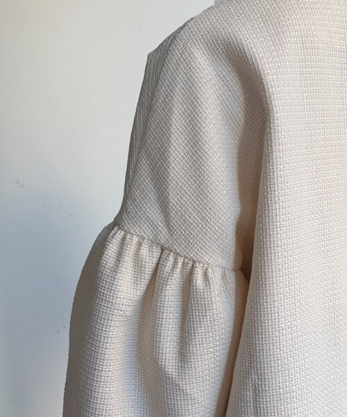 Chez toi（シェトワ）の「【セレモニー対応可】袖フレアツイードジャケット（その他アウター・レディース・オフホワイト/ブラック・FREE）」の16枚目の写真