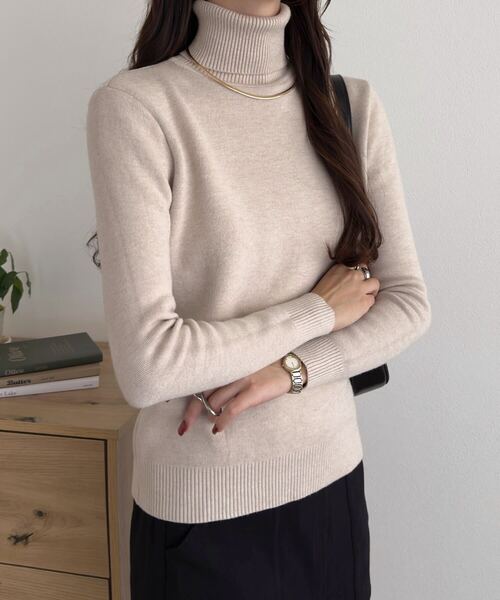 KOBE LETTUCE（コウベレタス）の「[ 裏起毛 ] 選べる2タイプ裏シャギー暖かニットトップス（ニット/セーター・レディース・ベージュ/ネイビー/ブラック系/ピンク/ベージュ系/ピンク系/ブラック/ホワイト系/オフホワイト/グレー/グレー系/ネイビー系・M/M1）」の7枚目の写真