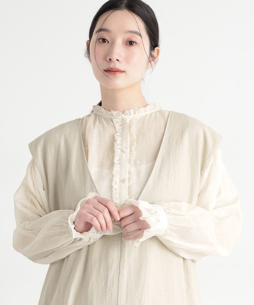 studio CLIP（スタディオクリップ）の「《natural by clip》スクエアドット刺繍ブラウス（シャツ/ブラウス・レディース・アイボリー/ブラック・FREE）」の13枚目の写真