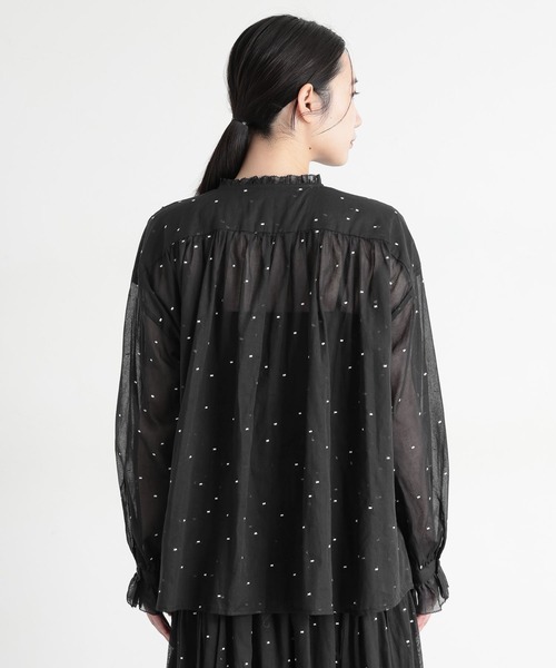 studio CLIP（スタディオクリップ）の「《natural by clip》スクエアドット刺繍ブラウス（シャツ/ブラウス・レディース・アイボリー/ブラック・FREE）」の21枚目の写真