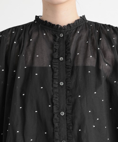 studio CLIP（スタディオクリップ）の「《natural by clip》スクエアドット刺繍ブラウス（シャツ/ブラウス・レディース・アイボリー/ブラック・FREE）」の22枚目の写真