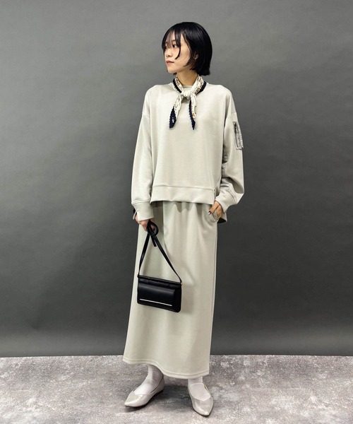 NICOLE white（ニコルホワイト）の「【セットアイテム】プルオーバー×タイトスカート（ワンピース・レディース・グリーン/ライトグレー/チャコールグレー/ブラック・FREE）」の5枚目の写真