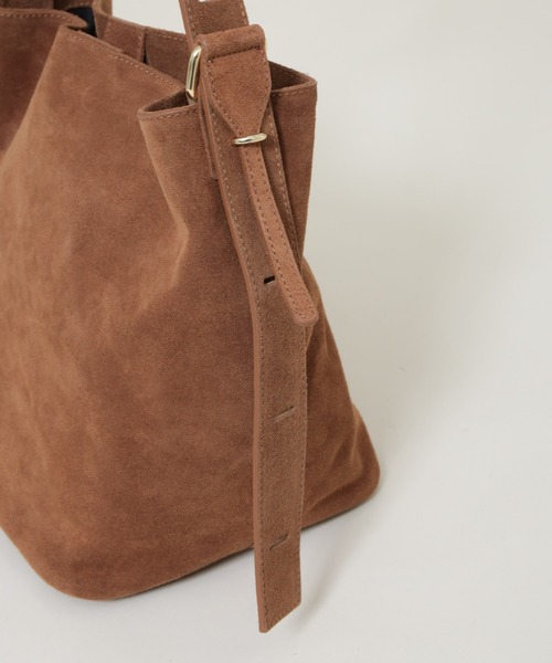 AULENTTI（オウレンティ）の「AULENTTI/スエードワンショルダーバッグ（ショルダーバッグ・レディース・ブラウン/ベージュ・FREE）」の10枚目の写真