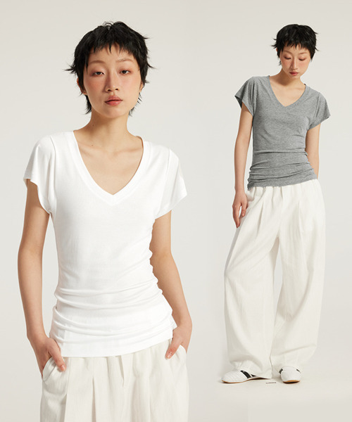BUTTON SEOUL（ボタンソウル）の「[ウィメンズ] ライオセル VネックドレープTシャツ (3 COLORS)（Tシャツ/カットソー・レディース・ミックスグレー/ブラック/ホワイト・SMALL/MEDIUM/LARGE）」の6枚目の写真