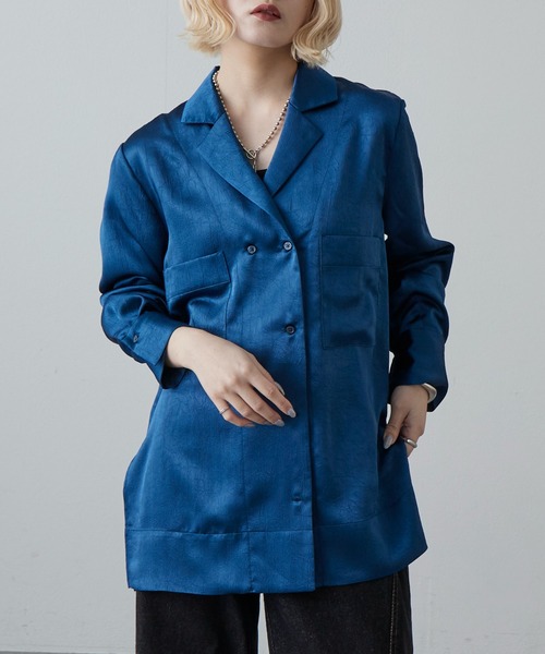 Lui's（ルイス）の「サテンジャケットライクシャツ（テーラードジャケット・レディース・ブラック/アイボリー/ネイビー・FREE）」の3枚目の写真