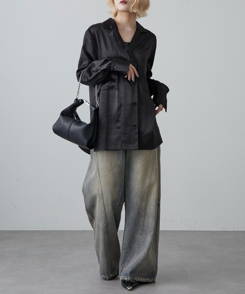 Lui's（ルイス）の「サテンジャケットライクシャツ（テーラードジャケット・レディース・ブラック/アイボリー/ネイビー・FREE）」の7枚目の写真