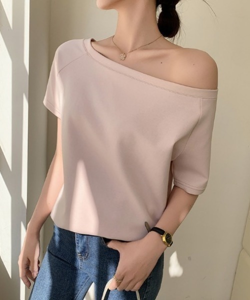 yuue' ( wear )（ユーイ）の「オフショルポンチ半袖トップス（Tシャツ/カットソー・レディース・グレー/ブラック/ホワイト/ピンク・M/L）」の21枚目の写真