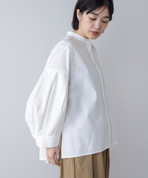 Bou Jeloud(ブージュルード)の「イレギュラータックボリュームシャツ(シャツ/ブラウス・レディース・A/オフホワイト/ラベンダー・38)」の8枚目の写真