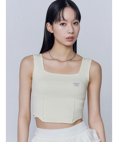 EMODA（エモダ）の「ミニマルフィットニット（ニット/セーター・レディース・ホワイト/グレー/イエロー/ブルー/ブラック・FREE）」の5枚目の写真
