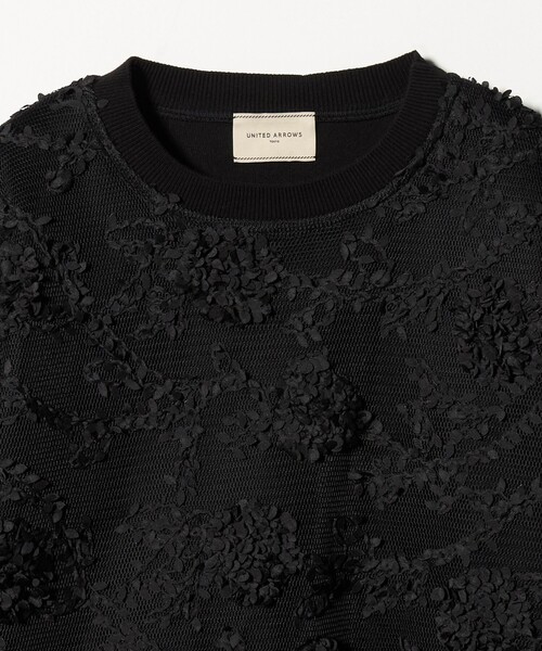 UNITED ARROWS（ユナイテッドアローズ）の「エンブロイダリーフラワー メッシュ ニット（ニット/セーター・レディース・ブラック/オフホワイト・FREE）」の12枚目の写真