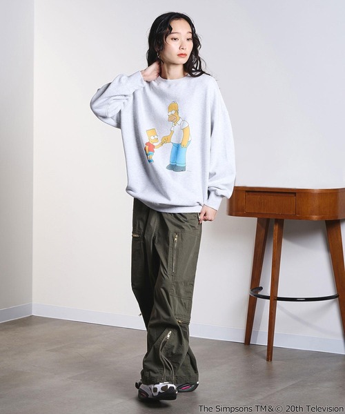 The Simpsons（ザ・シンプソンズ）の「(THE SIMPSONS)BIG SWEAT（スウェット・レディース・グレー/ブラック・ONE SIZE）」の20枚目の写真