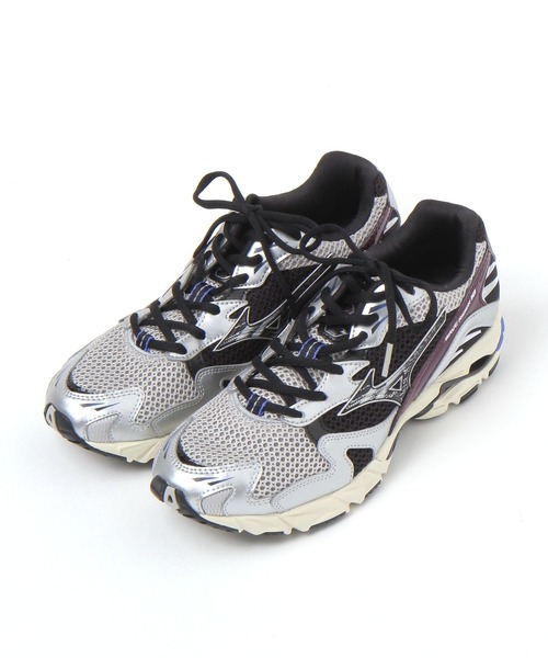 A part by（アパートバイ）の「【セレクト】MIZUNO_WAVE RIDER（スニーカー・レディース・シルバー/ブラック・MEDIUM/LARGE）」の2枚目の写真