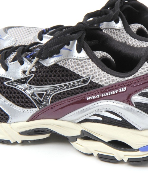 A part by（アパートバイ）の「【セレクト】MIZUNO_WAVE RIDER（スニーカー・レディース・シルバー/ブラック・MEDIUM/LARGE）」の15枚目の写真